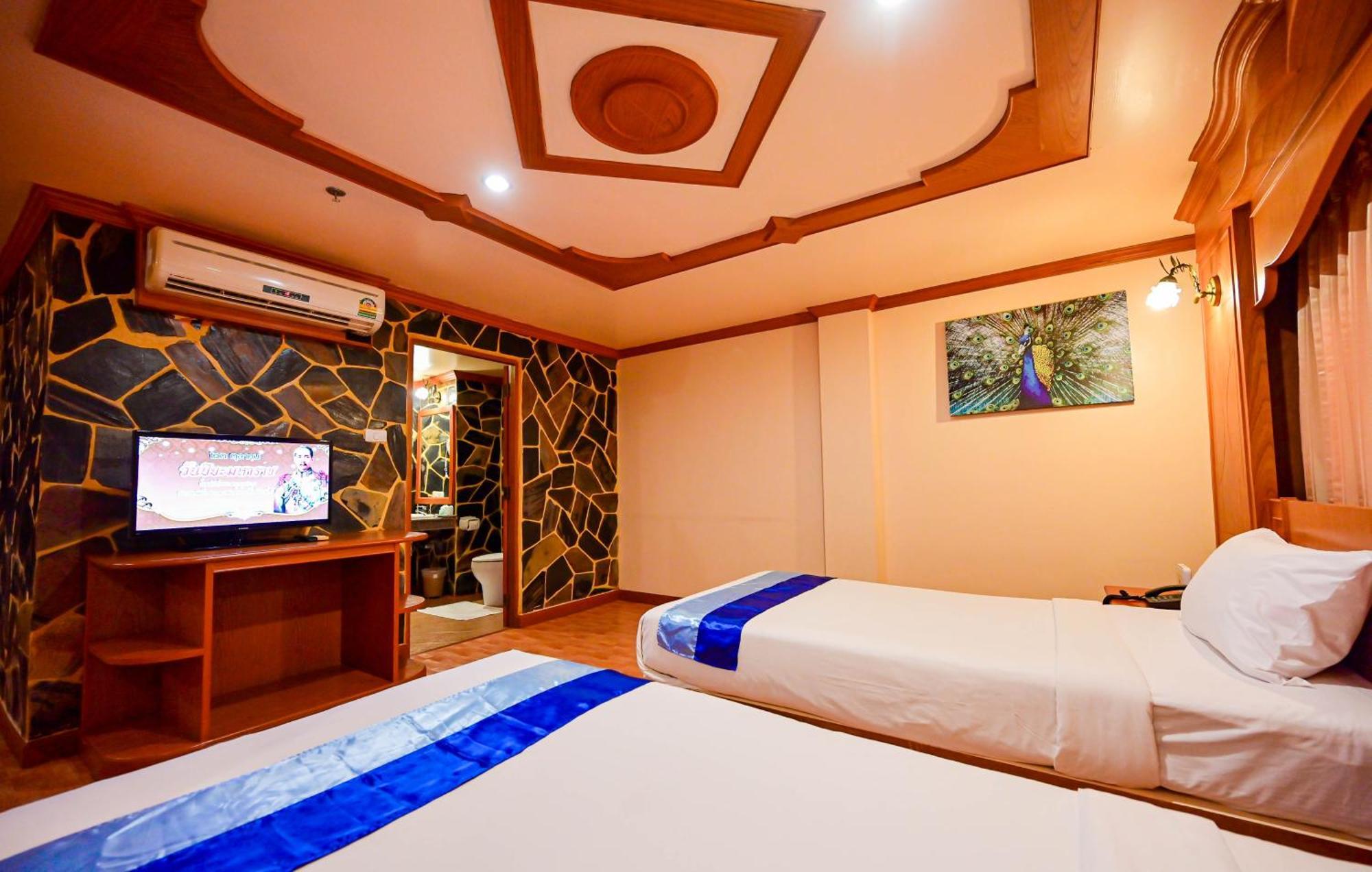 Patong Tiger Complex Hotel מראה חיצוני תמונה