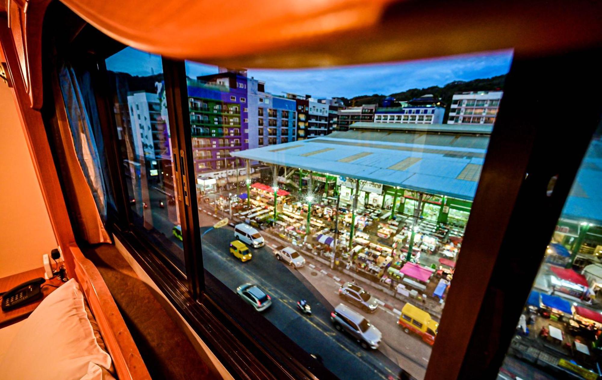 Patong Tiger Complex Hotel מראה חיצוני תמונה